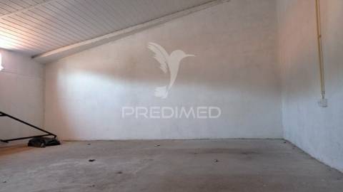 Casa na aldeia de vale das mós, abrantes