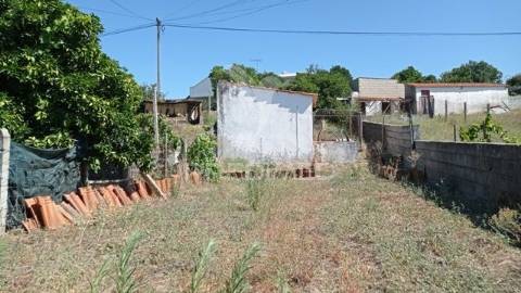 Casa na aldeia de vale das mós, abrantes