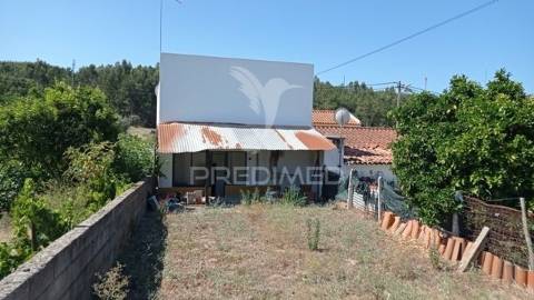 Casa na aldeia de vale das mós, abrantes