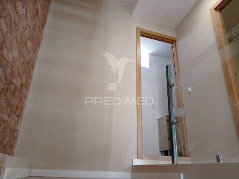 Prédio centro de montargil