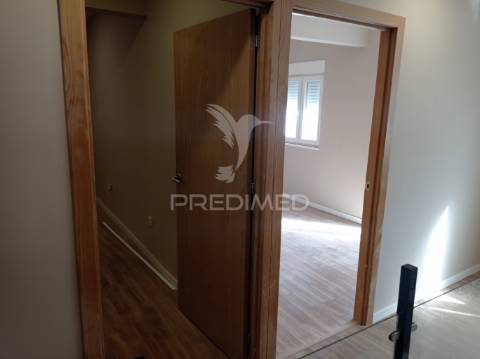 Prédio centro de montargil