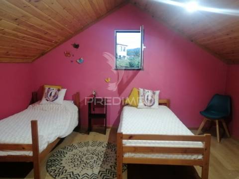 Moradia t4 com excelente localização