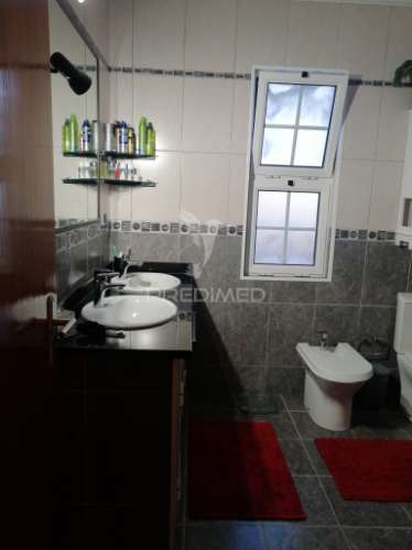 Moradia t4 com excelente localização