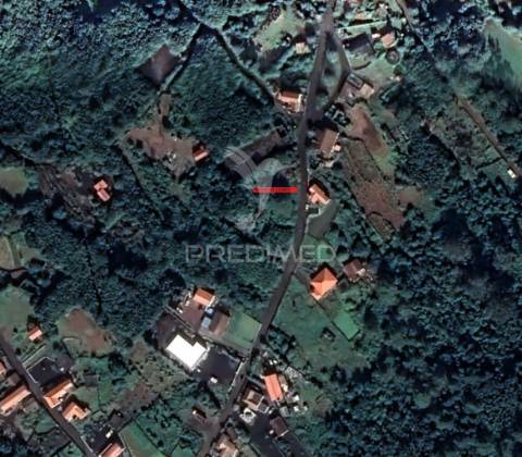 Terreno em bandeiras, madalena