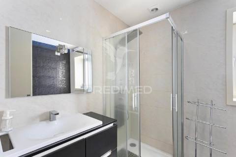 Moradia independente em terras de bouro