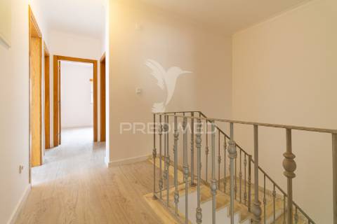 Moradia t4 +1 com anexo urbanização serra grande – palmela