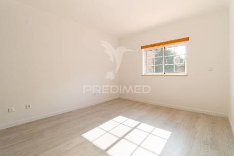 Moradia t4 +1 com anexo urbanização serra grande – palmela