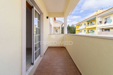 Moradia t4 +1 com anexo urbanização serra grande – palmela