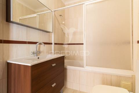 Moradia t4 +1 com anexo urbanização serra grande – palmela