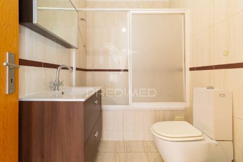 Moradia t4 +1 com anexo urbanização serra grande – palmela