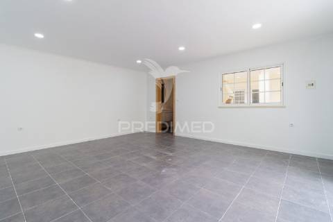 Moradia t4 +1 com anexo urbanização serra grande – palmela