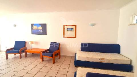 Apartamento t0 em empreendimento turistico - albufeira