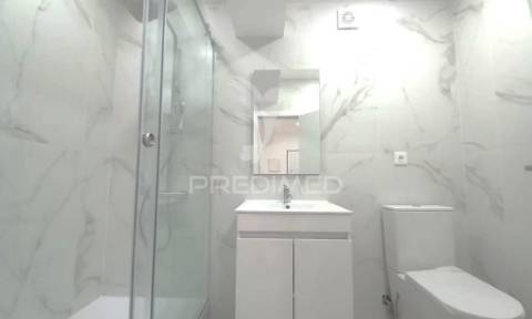 Costa da caparica-centro-t3 duplex-garagem 3 carros-praias