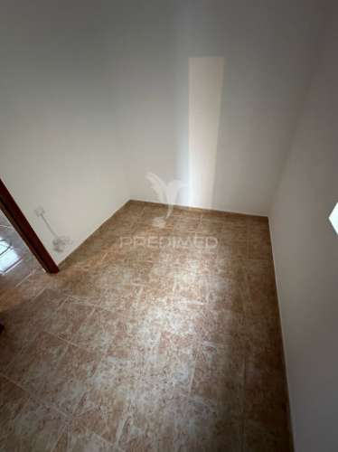 Moradia t3 c/ terreno de 2000m2