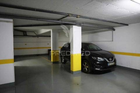 Apartamento t3 para arrendar todo o ano, com garagem