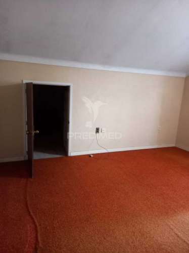 Moradia t4 na praia da vitória – santa cruz