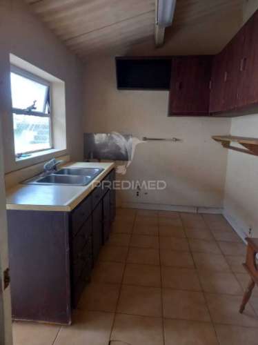 Moradia t4 na praia da vitória – santa cruz