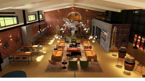 Quinta com fábrica de gin  e cerveja artesanal