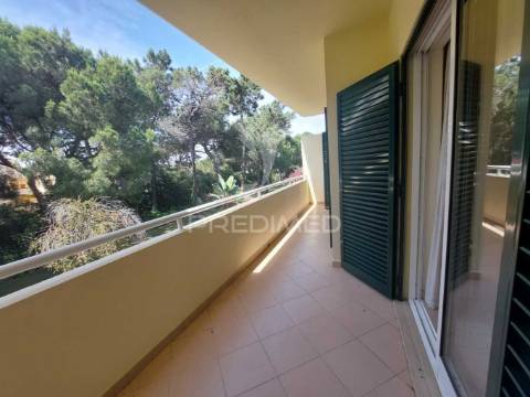 Vilamoura - moradia em condominio com piscina  / house with 3 bedrooms