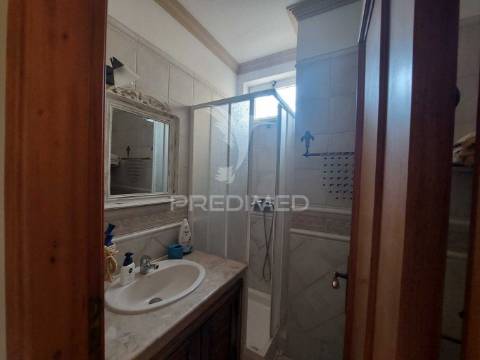 Vilamoura - moradia em condominio com piscina  / house with 3 bedrooms