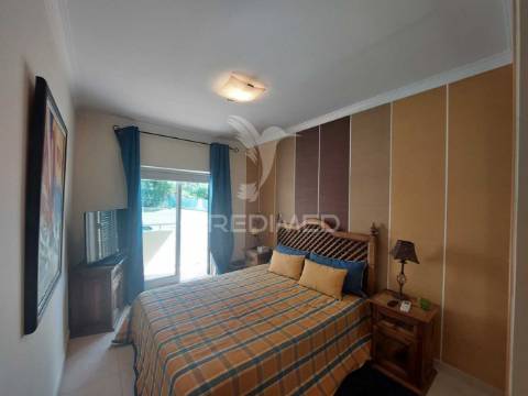 Vilamoura - moradia em condominio com piscina  / house with 3 bedrooms