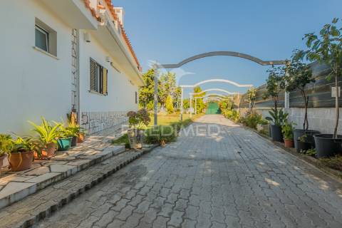 Moradia t10 - bifamiliar