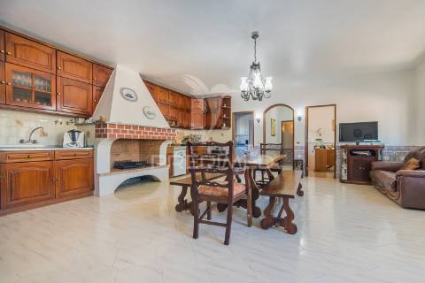 Moradia t10 - bifamiliar