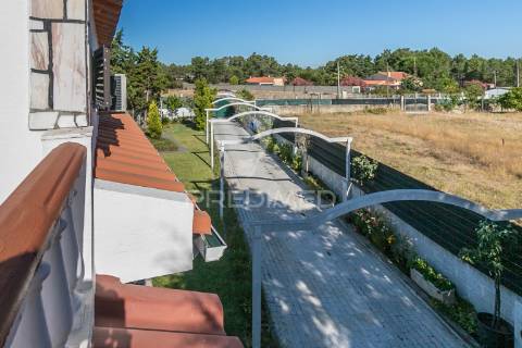 Moradia t10 - bifamiliar