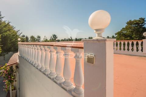 Moradia t10 - bifamiliar