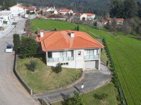 Moradia individual t3+1