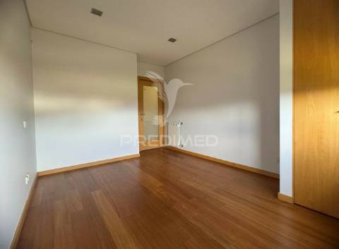 Moradia individual t3+1