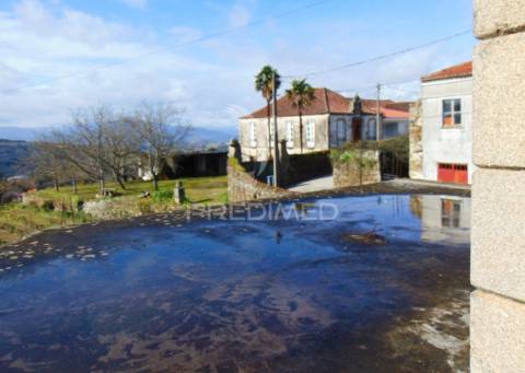 Azenha para recuperar em abaças - vila real