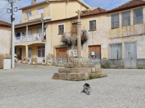 Azenha para recuperar em abaças - vila real