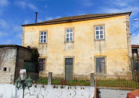 Azenha para recuperar em abaças - vila real