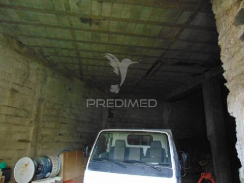 Azenha para recuperar em abaças - vila real