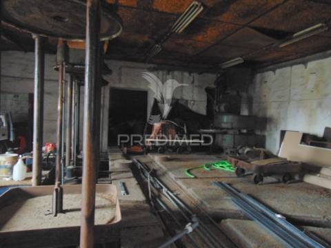 Azenha para recuperar em abaças - vila real