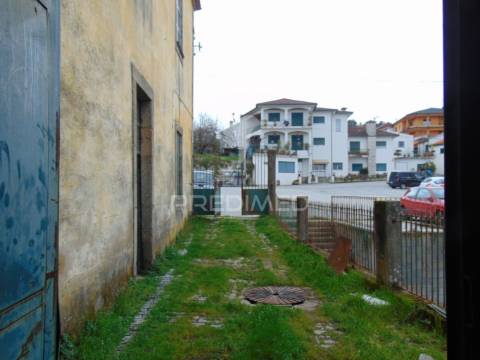 Azenha para recuperar em abaças - vila real