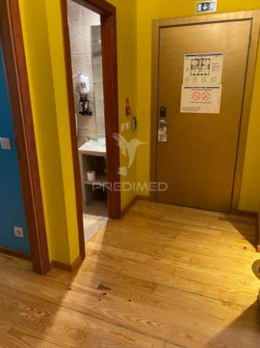 Baixa de lisboa apartamento t2  com 3 casas de banho