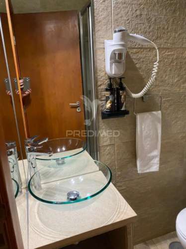 Baixa de lisboa apartamento t2  com 3 casas de banho