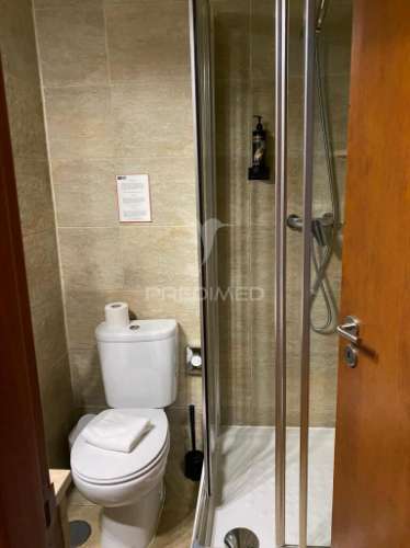 Baixa de lisboa apartamento t2  com 3 casas de banho