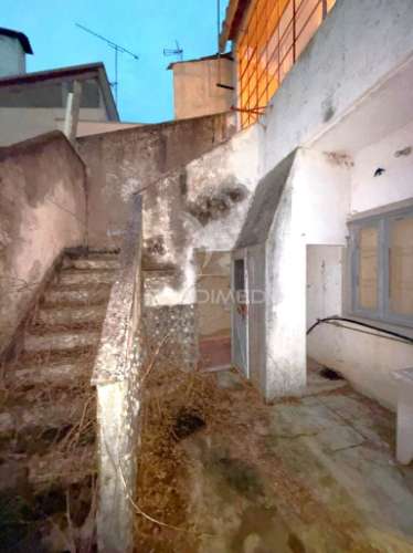 Moradia v3 em monforte da beira, castelo branco