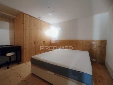 Apartamento t1, entre a baixa de lisboa e o castelo são jorge