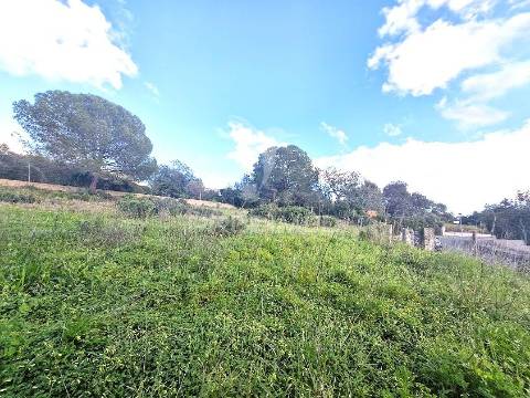 Excelente terreno urbano 1.628 m2 em condominio - portimão