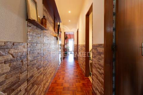 Apartamento t1+1 - 220.000 € - cova da piedade - almada