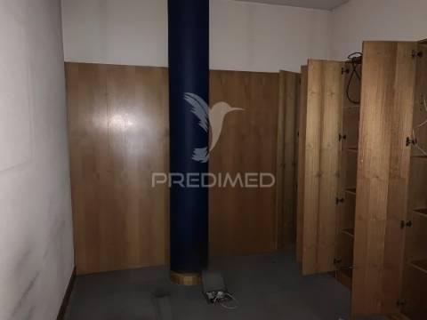 Loja, santa maria de lamas, santa maria da feira