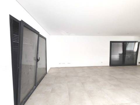 Moradia t4 nova em ourém