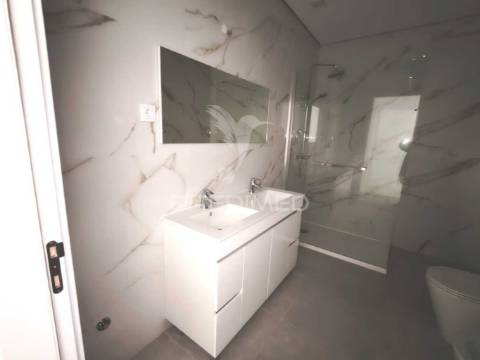 Moradia t4 nova em ourém