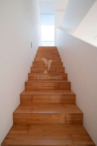 Moradia t4 na casa branca funchal