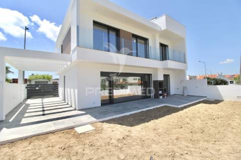 Moradia t4, foros de amora