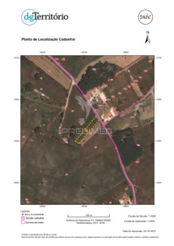 Quinta com moradia v3 e piscina